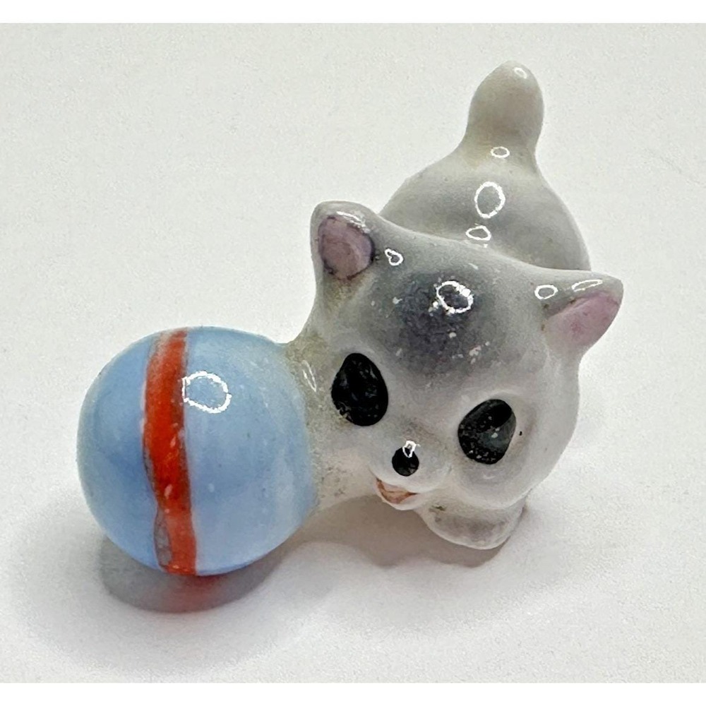 VTG 1960s Josef Miniature kitty cat figure playing with ball Figure